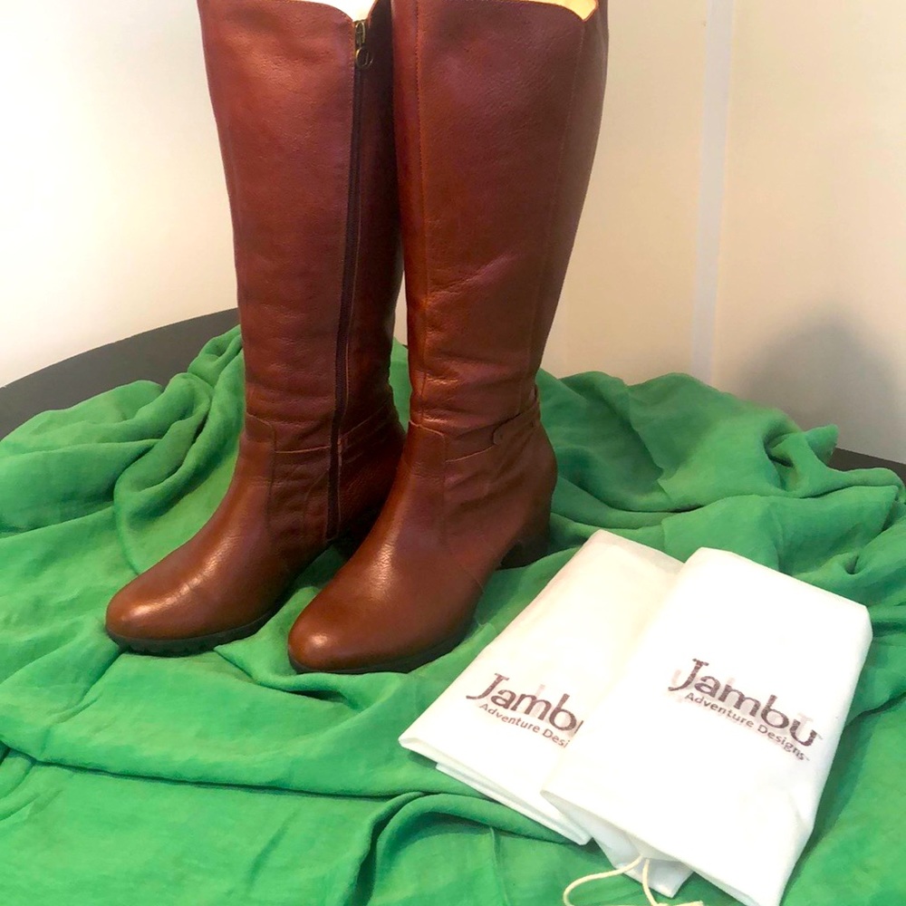 Jambu Chai Leather Boots *Wide Calf*